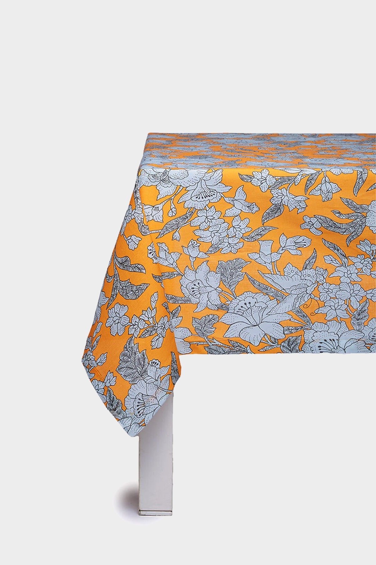 Medium Tablecloth (70in x 110in) in Lilium Zafferano - shop-olivia.com