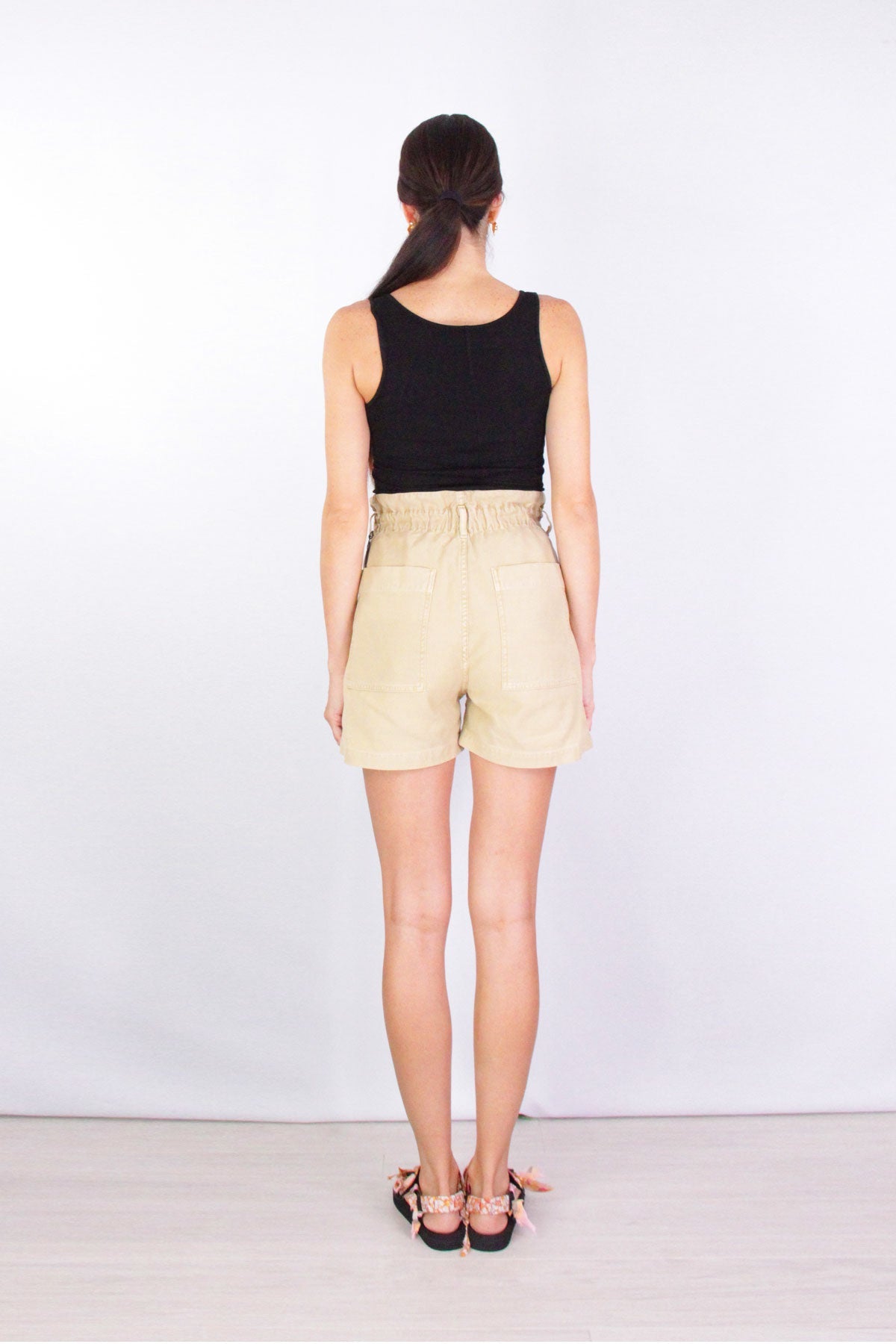 Naria Short in Sunny Days - shop-olivia.com