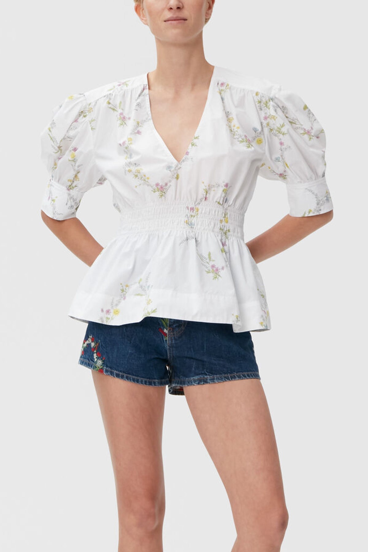 Printed Cotton V-Neck Smock Blouse in Floral Shape Bright White - shop-olivia.com