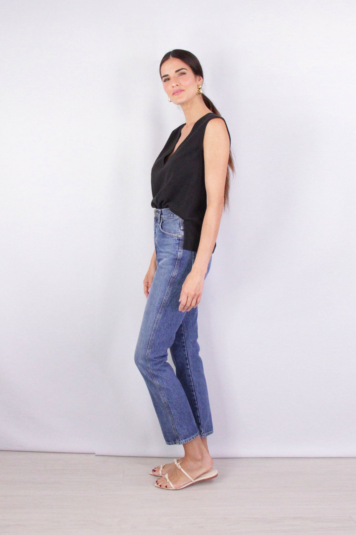 Rib Trim Double V Neck Shell in Black - shop-olivia.com