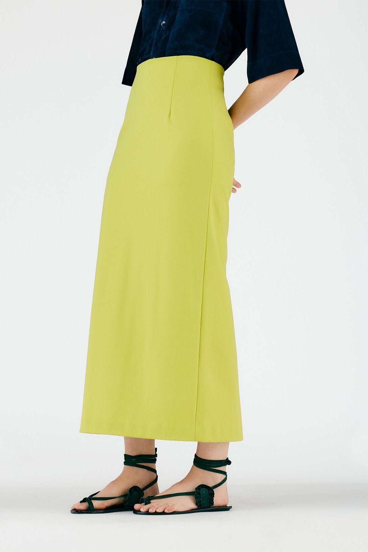 Structured Knit Pencil Skirt in Geko Green - shop-olivia.com