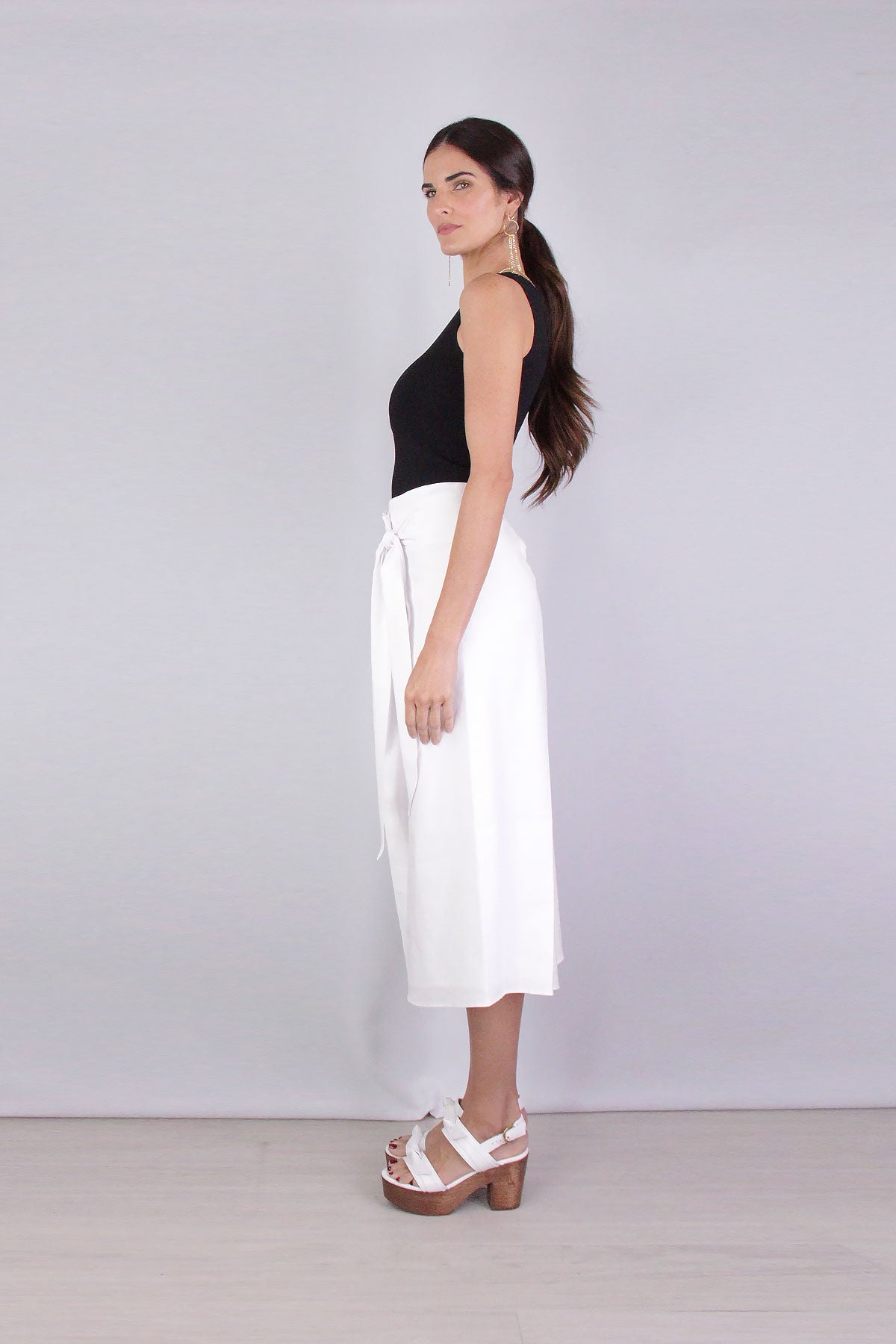 Tie Front Linen Skirt in Optic White - shop-olivia.com