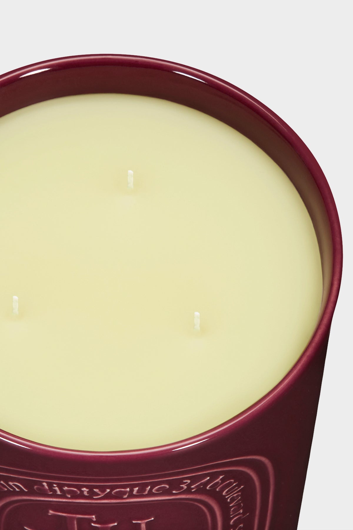 Tuberose Large Colored Candle 20.4oz - shop-olivia.com