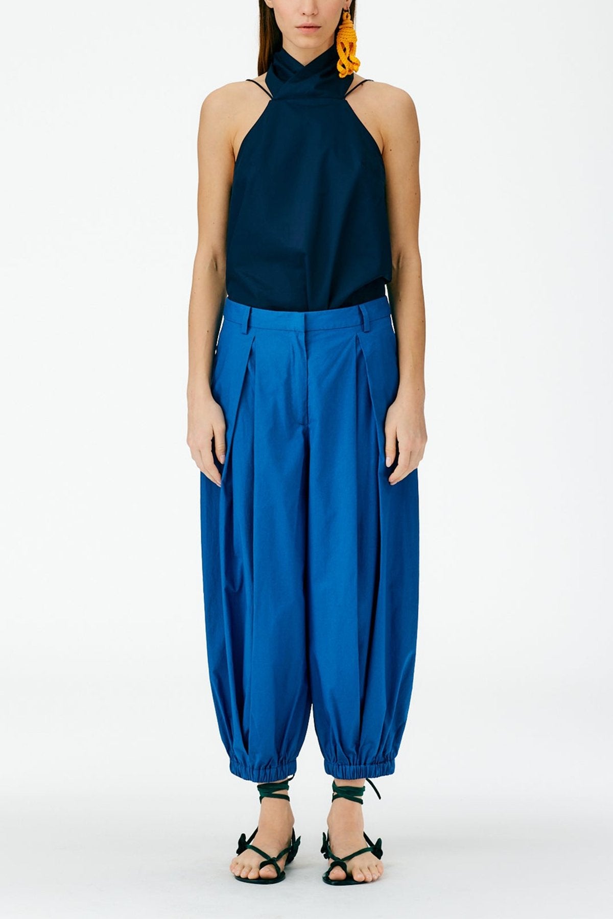 Vintage Cotton Pleated Balloon Pant in Serene Blue - shop-olivia.com
