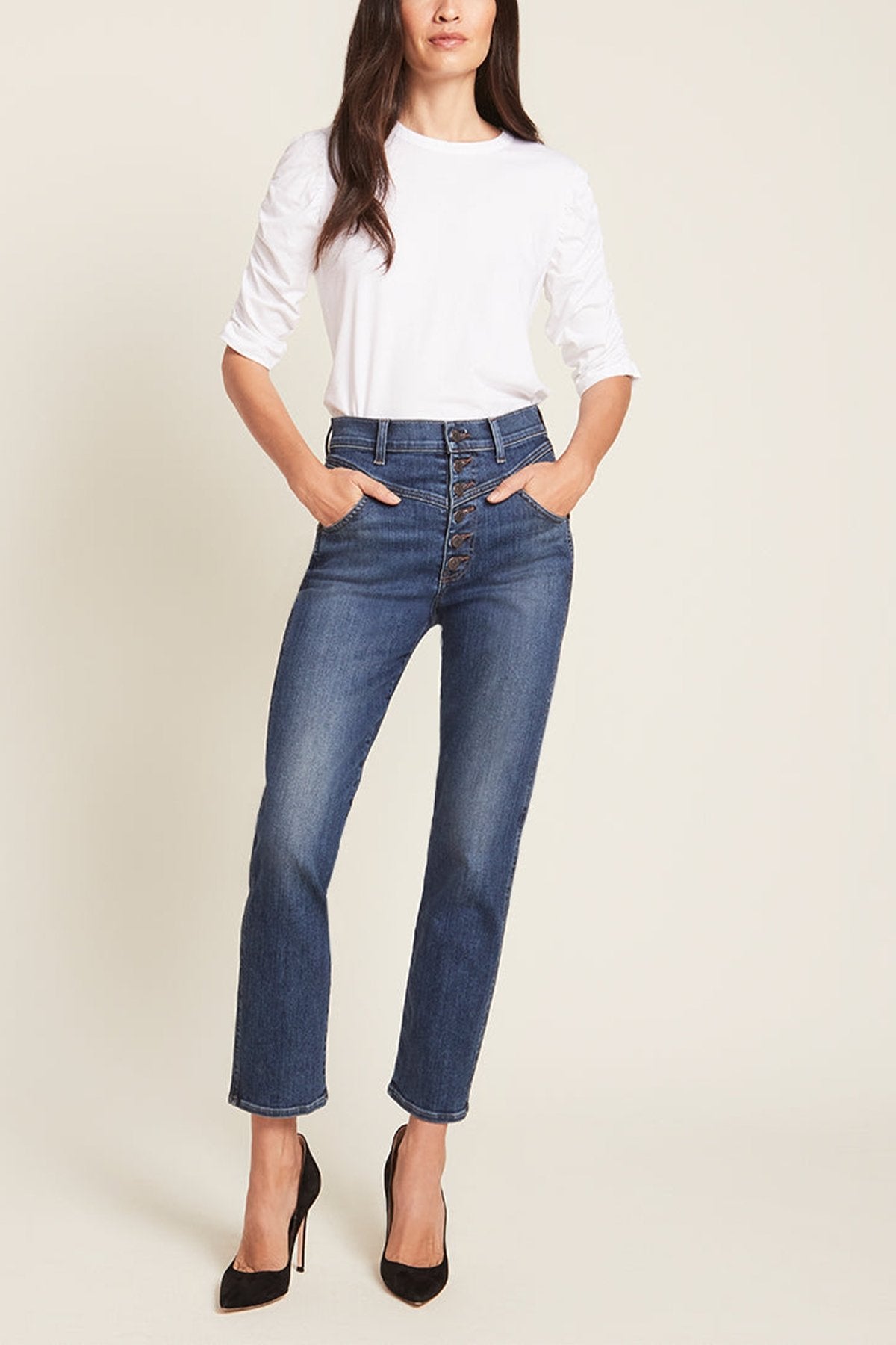 Waldorf Ruched-Sleeve Tee Top in White - shop-olivia.com