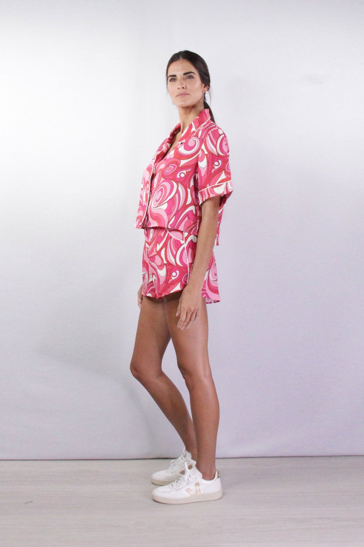 Whimsy Retro Short in Wavy - shop-olivia.com