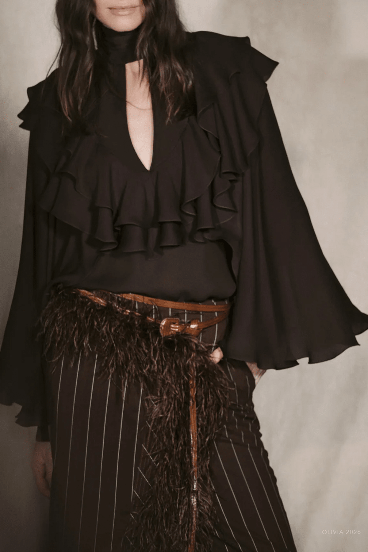Aroma Invernal Top in Dark Chocolate - shop-olivia.com