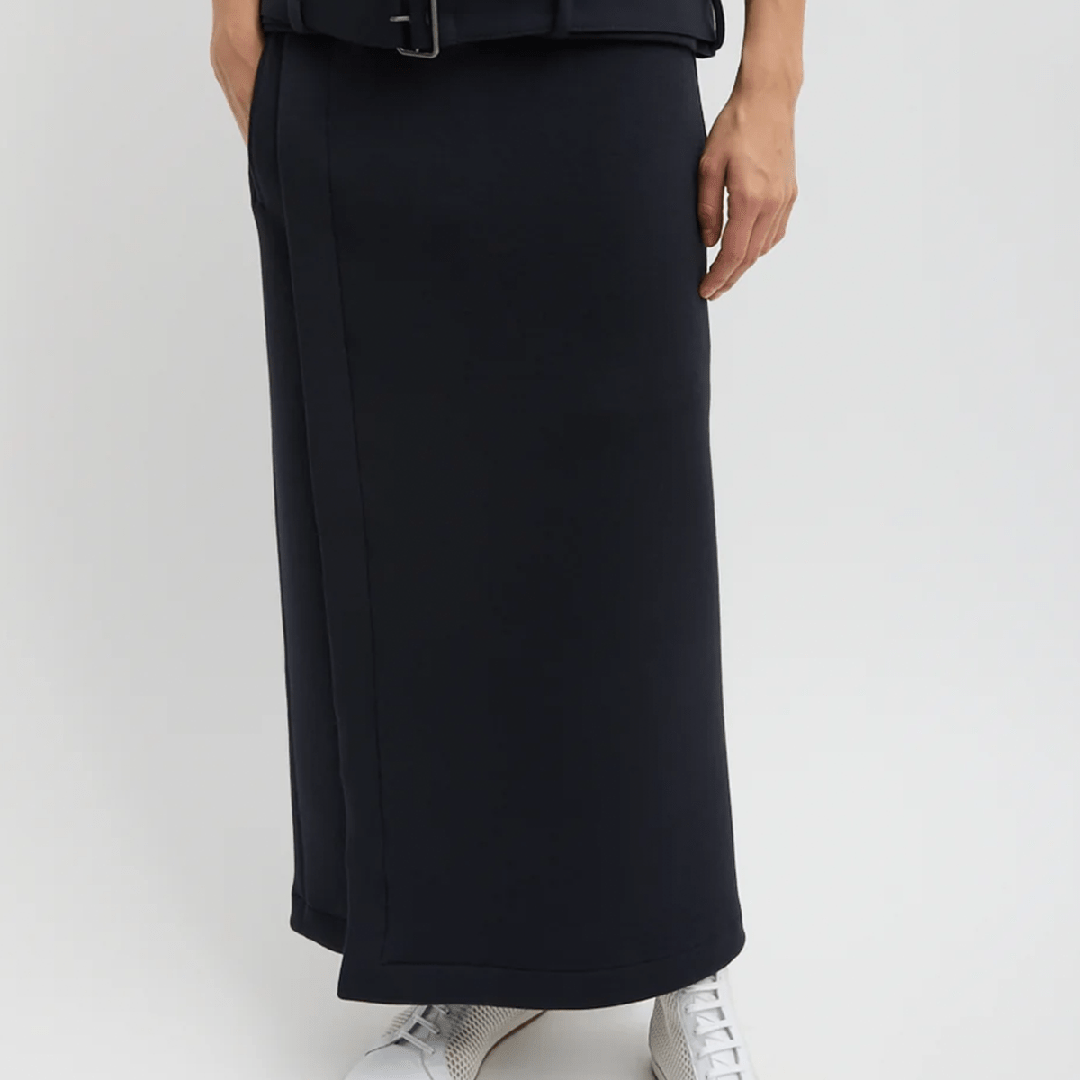 最終値下げ imperf Fluid Wrap Skirt　36 ブラック Bonded Viscose Maxi Wrap Skirt in Dark Navy