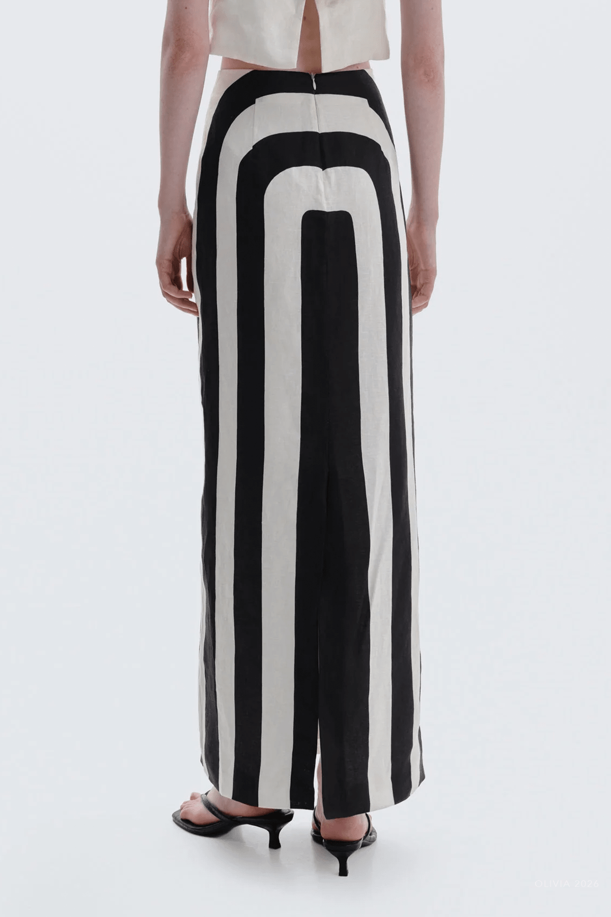Bruna Midi Skirt in Arco Black White - shop - olivia.com