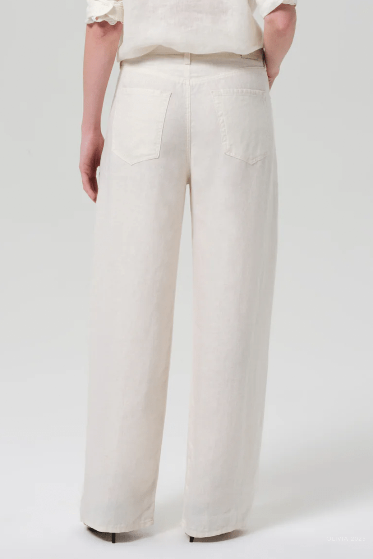 Brynn Drawstring Linen Trouser in Vanilla - shop - olivia.com