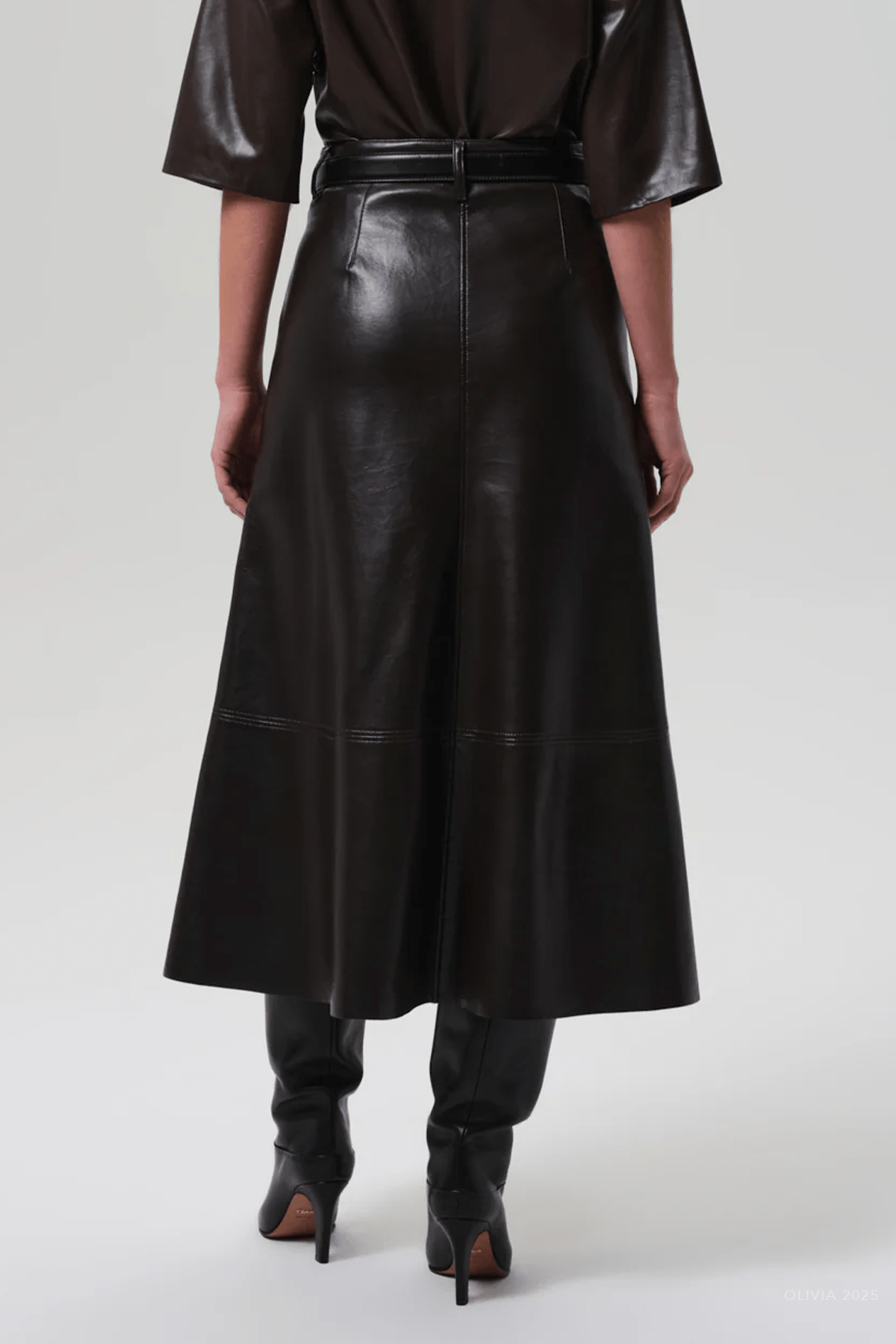 Cassia Leather Skirt in Chocolate Dark Brown - shop - olivia.com