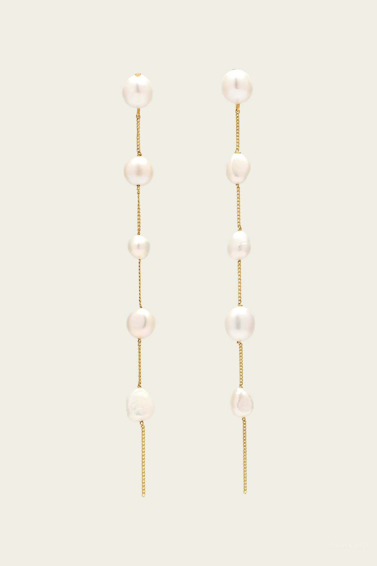 Atum Earring in Pearl