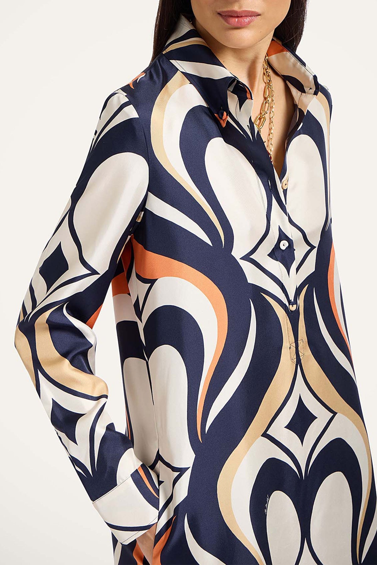 Chemise Swing Dress in Jive Macro White - shop - olivia.com