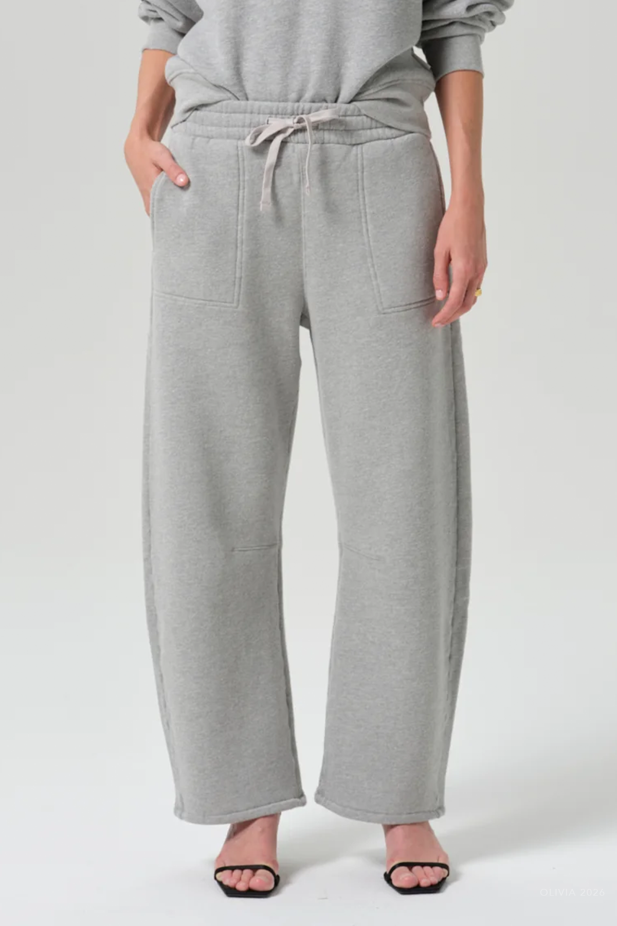 Freya Sweatpant in Heather Grey