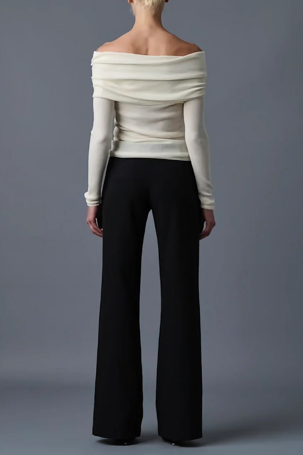 Clavicle Sweater in Ivory - shop - olivia.com