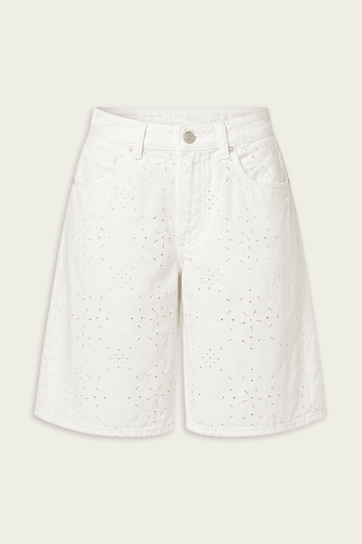 Court Short in Blanc - shop - olivia.com