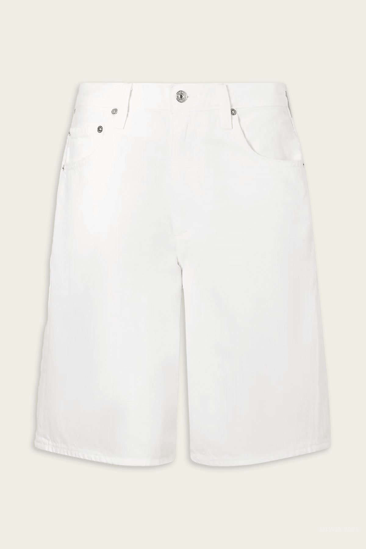 Court Short in Soft White - shop-olivia.com
