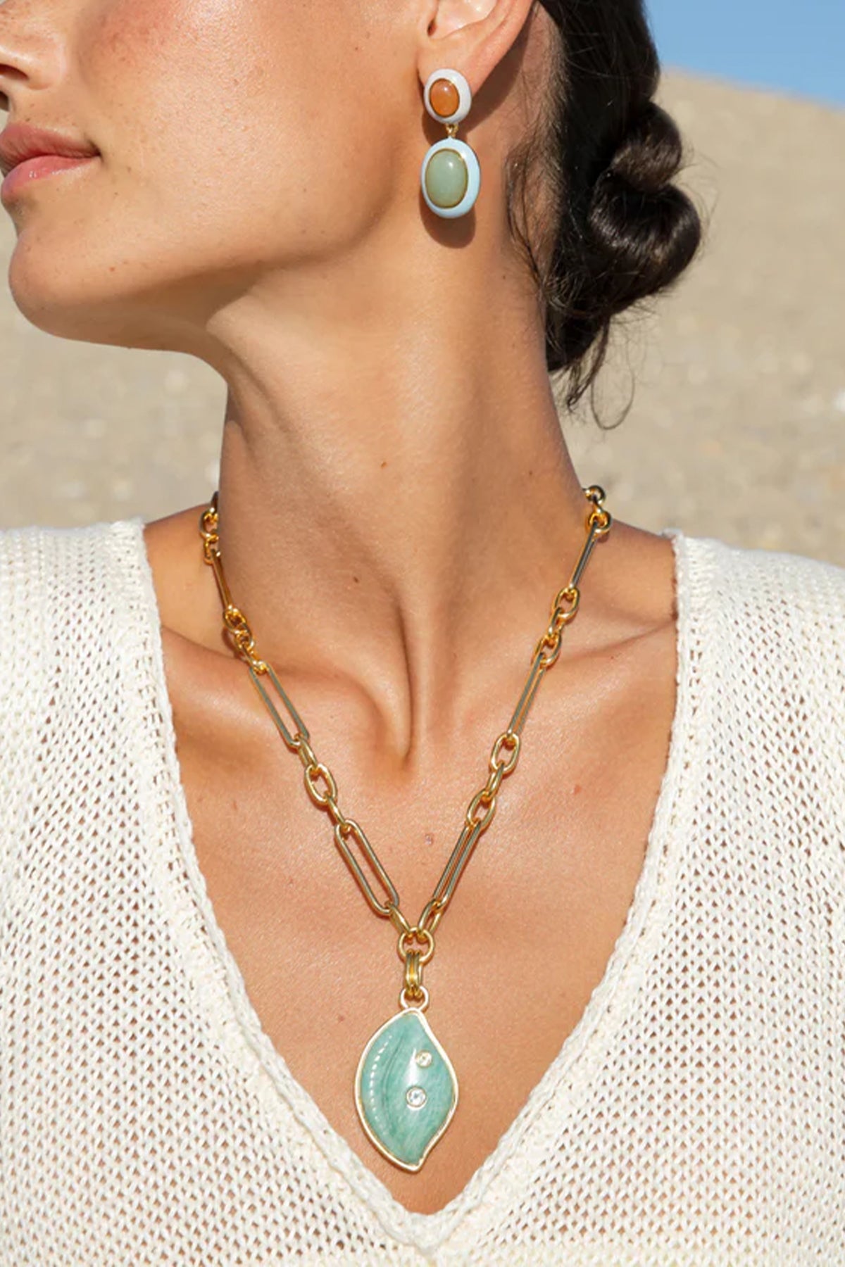 Cowrie Shell Necklace in Amazonite - shop-olivia.com