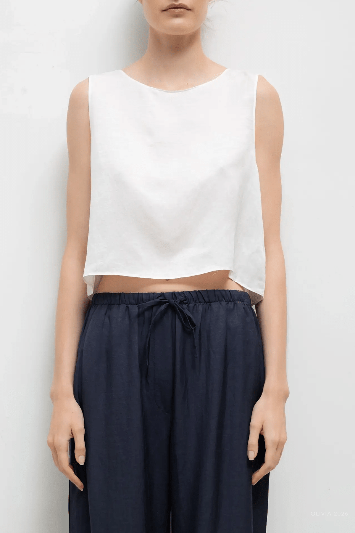 Daniel Crop Sleeveless Crew in Parchment - shop-olivia.com