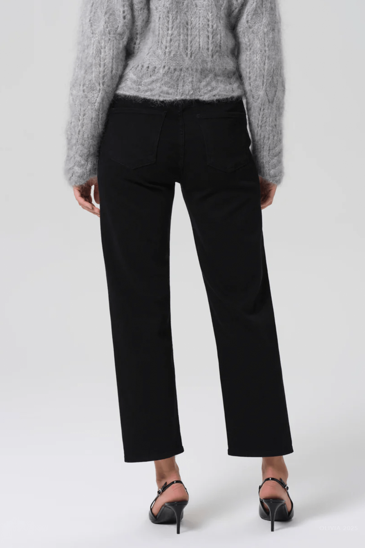 Delfina High Rise Straight in Starless - shop - olivia.com
