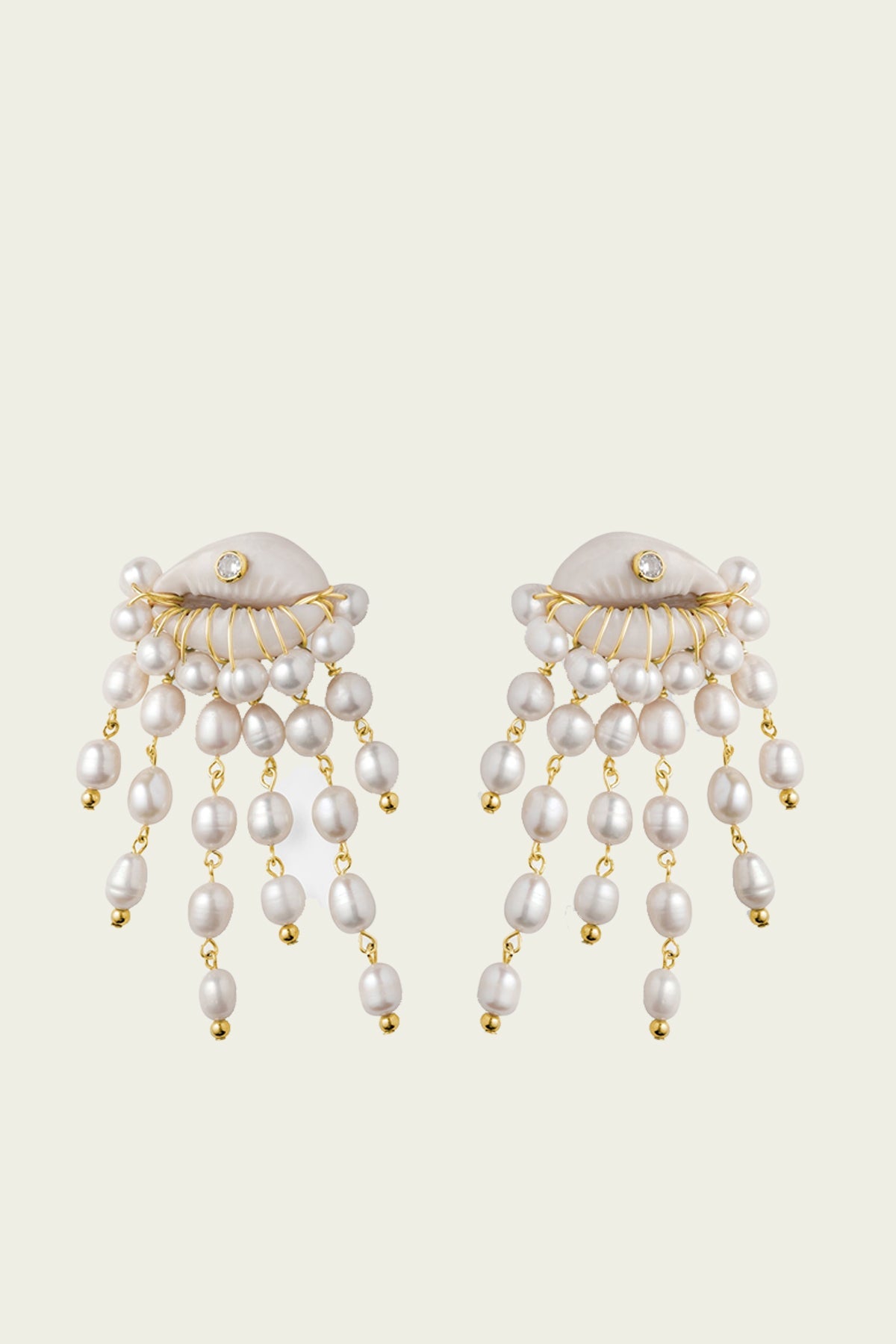 Delphin Clip On Earring in White - shop - olivia.com