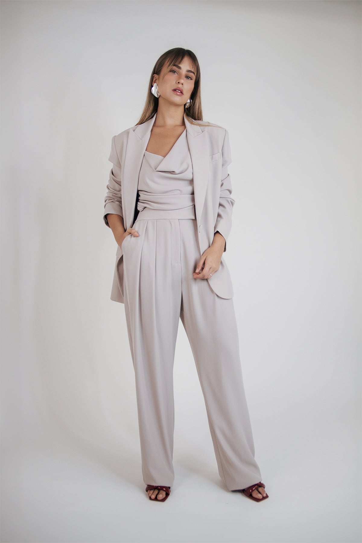 Double Pleat Trouser in Stone - shop - olivia.com