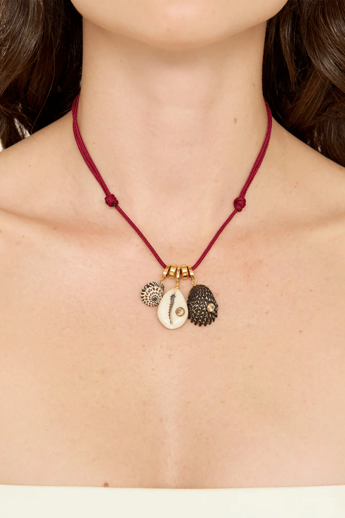 Drift Necklace in Burgundy - shop-olivia.com