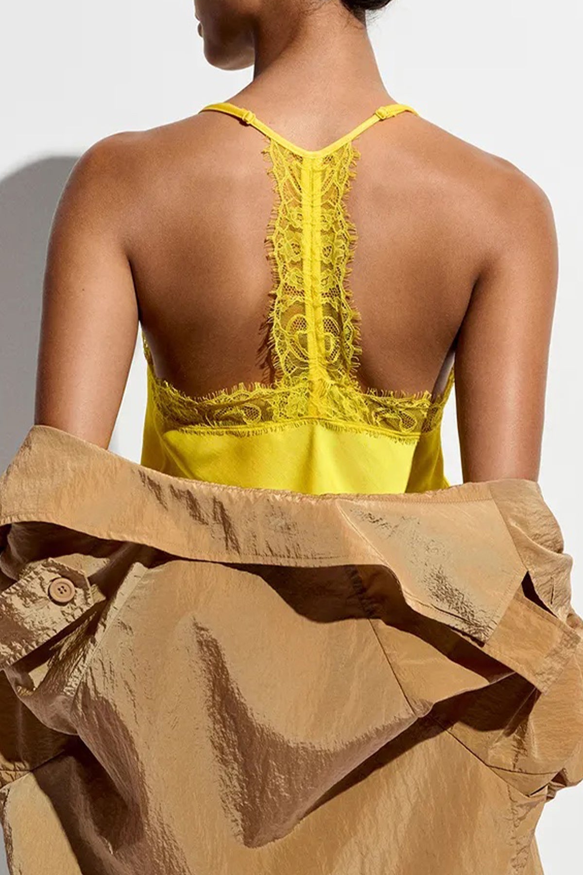 Fang Lace - Trimmed Camisole in Yellow - shop - olivia.com