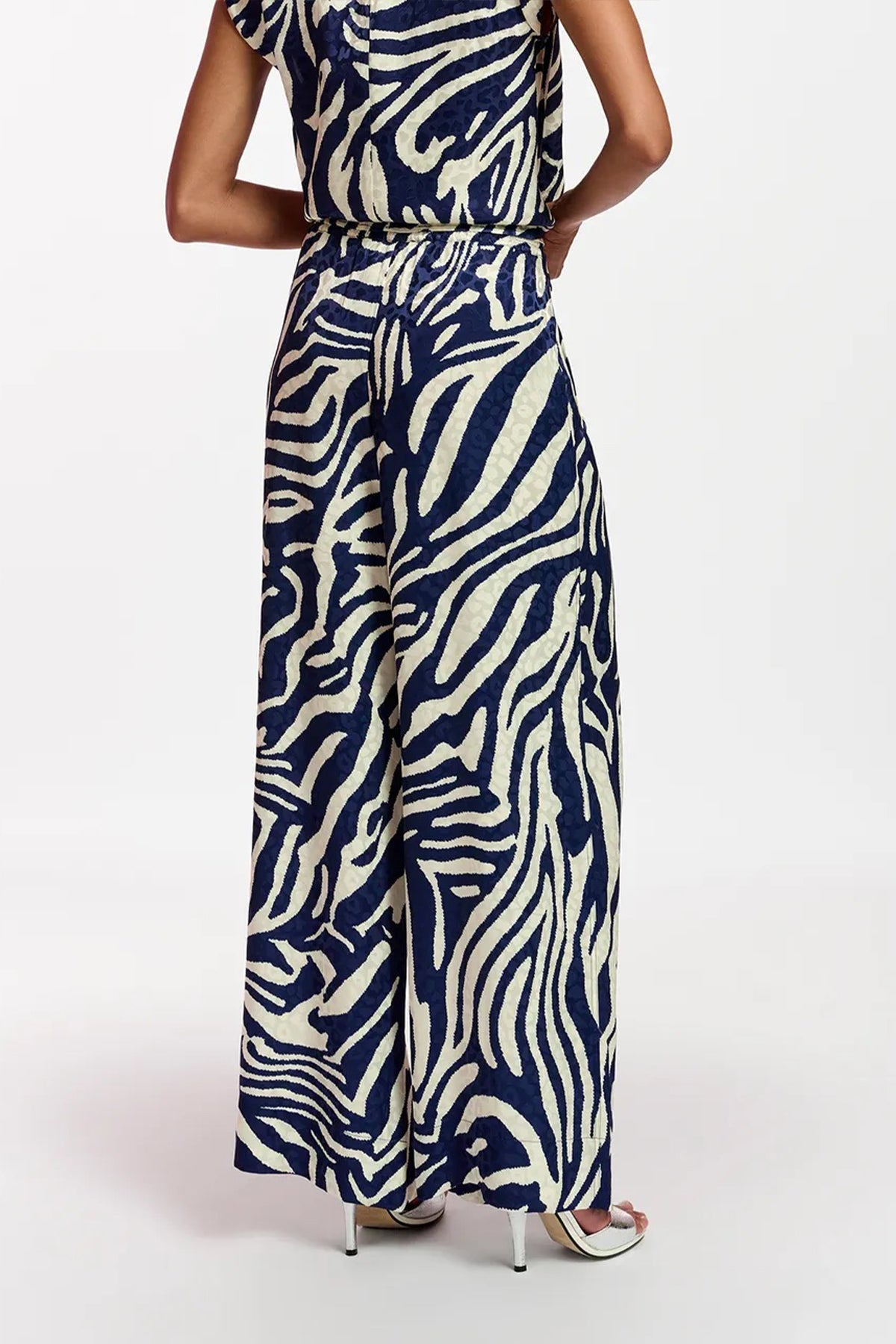 Fibonacci Zebra - Print Pant in Navy Blue - shop - olivia.com