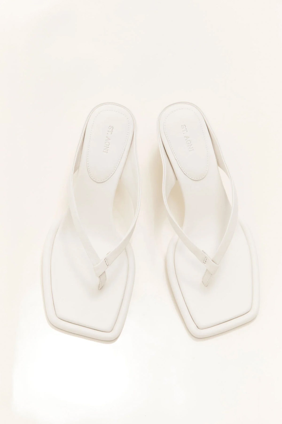 Flip Flop Sandals in Tofu - shop - olivia.com