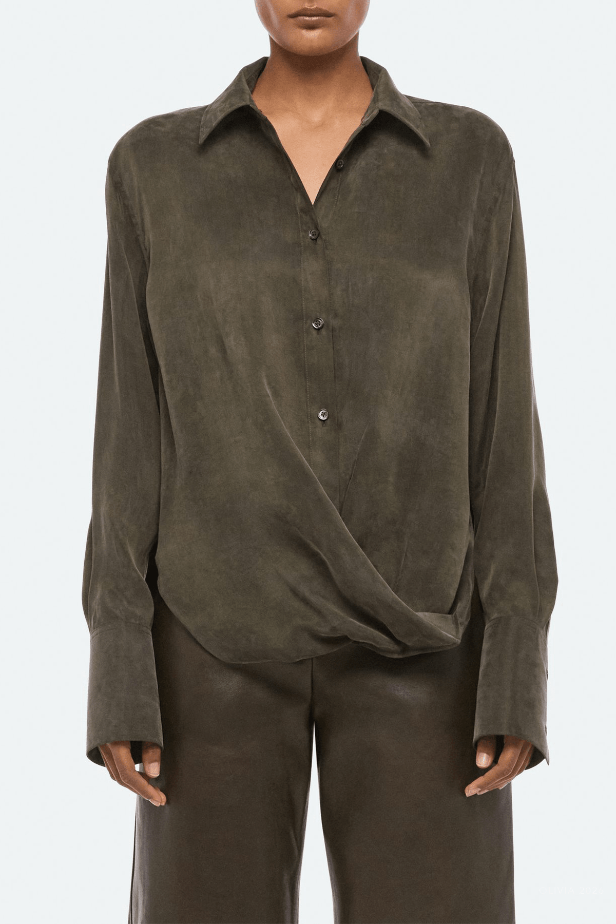 Fluid Drape Shirt in Dark Moss - shop-olivia.com