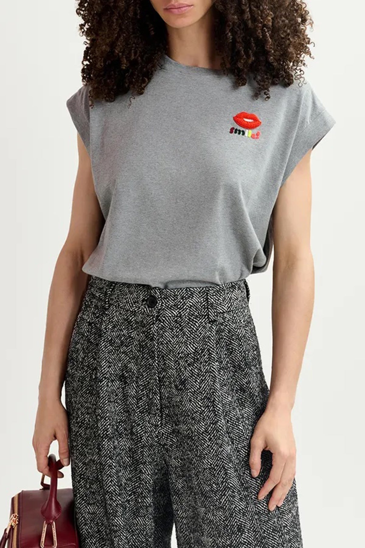 Glaieul Embroidery Cotton T-Shirt in Grey - shop - olivia.com