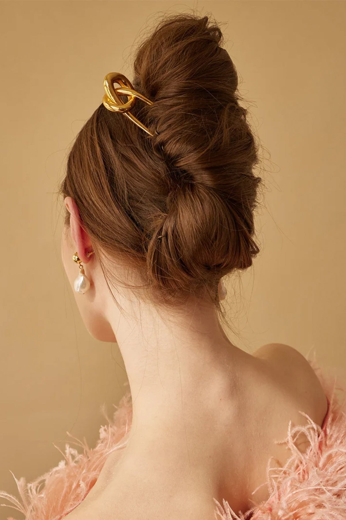 Glossy Knot Hair Pin in Gold - shop-olivia.com