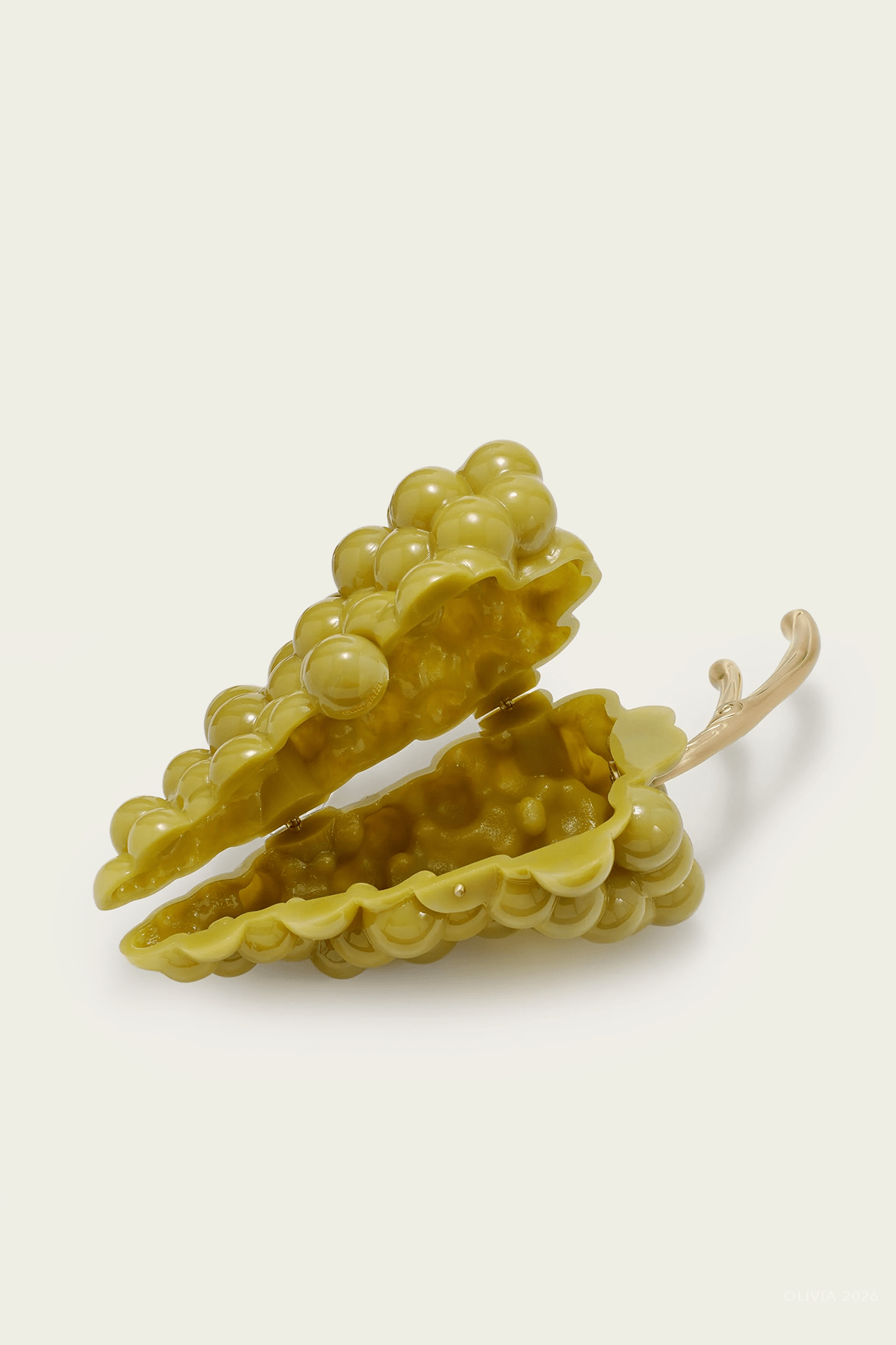 Grape Clutch in Dominga - shop - olivia.com