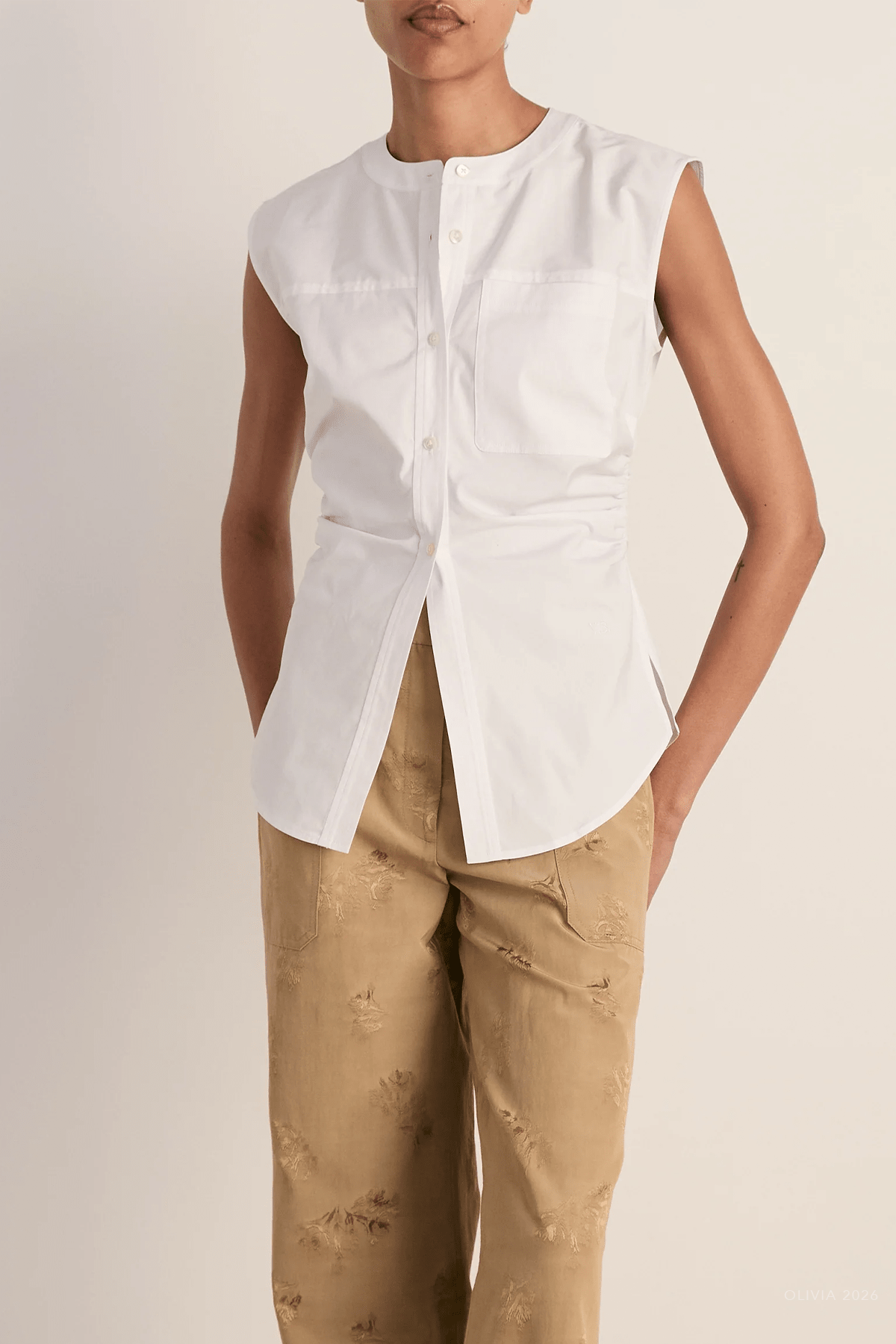Harini Sleeveless Top in White - shop-olivia.com