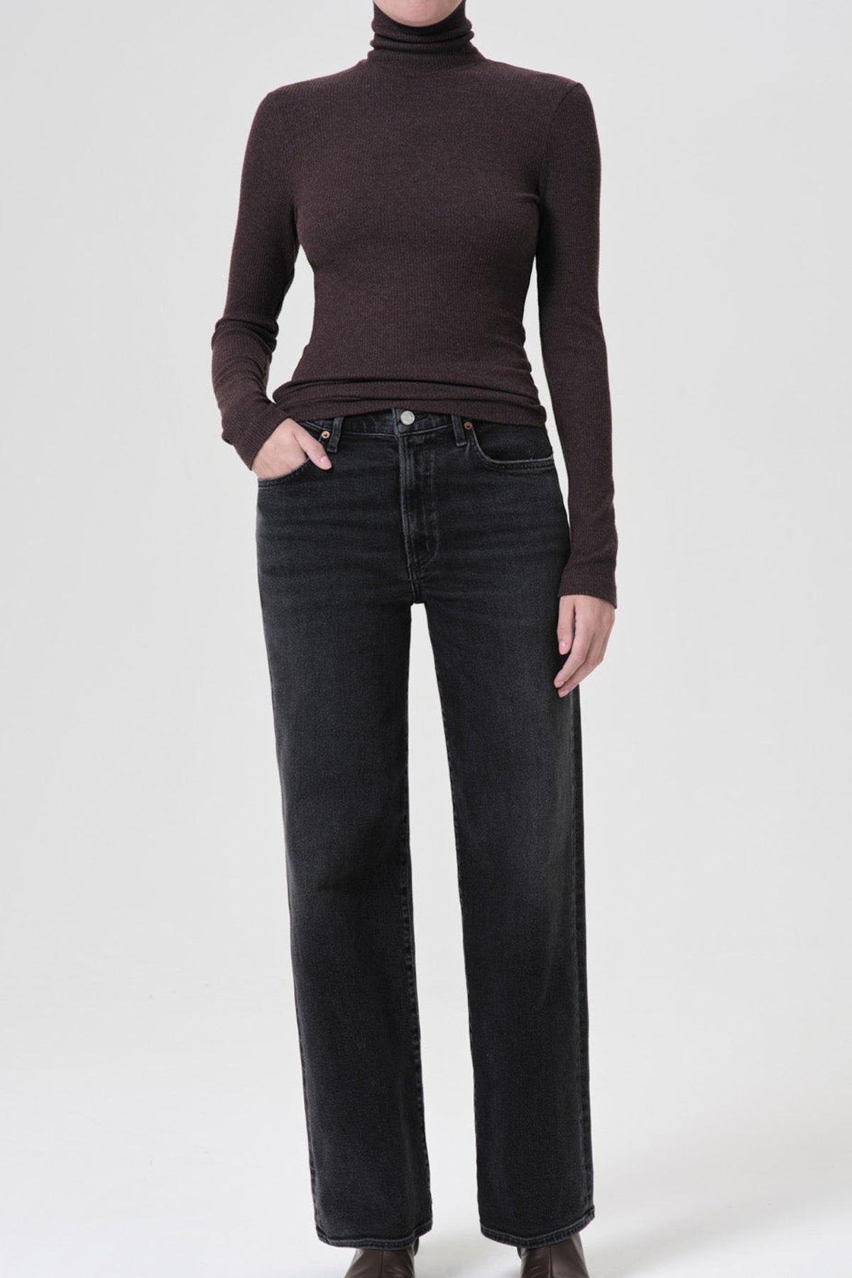 Harper Straight Jean in Hush - shop - olivia.com