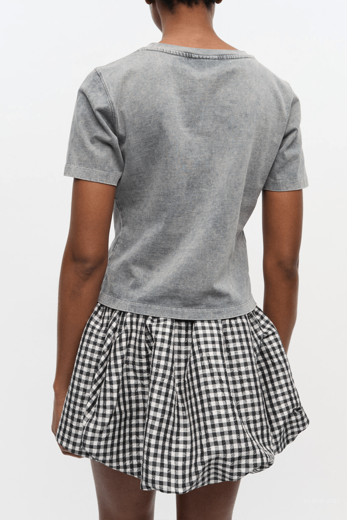 Heart Cropped T-Shirt in Phantom - shop - olivia.com