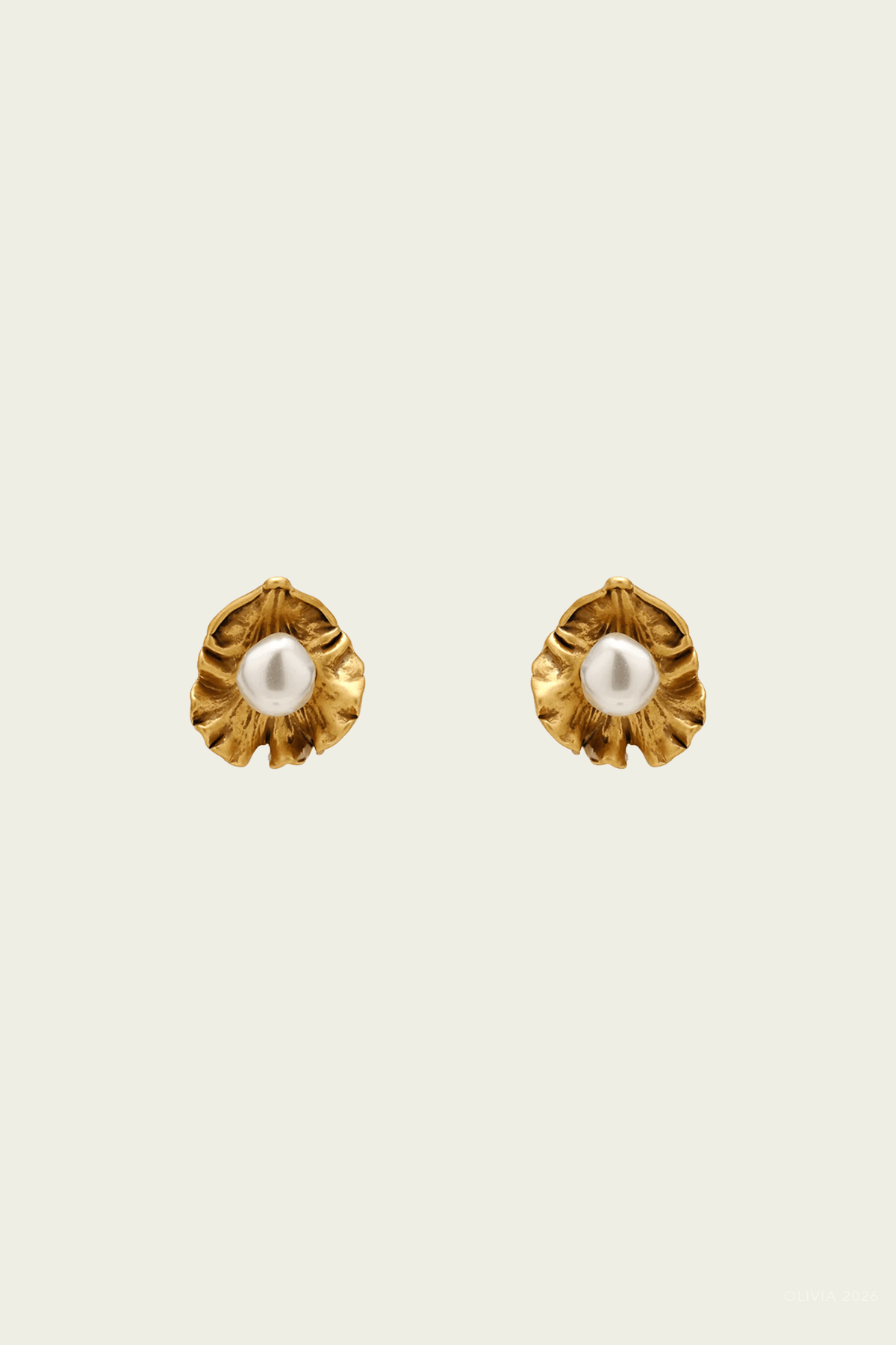 Iris Perla Mini Earring in Antique Brass - shop-olivia.com