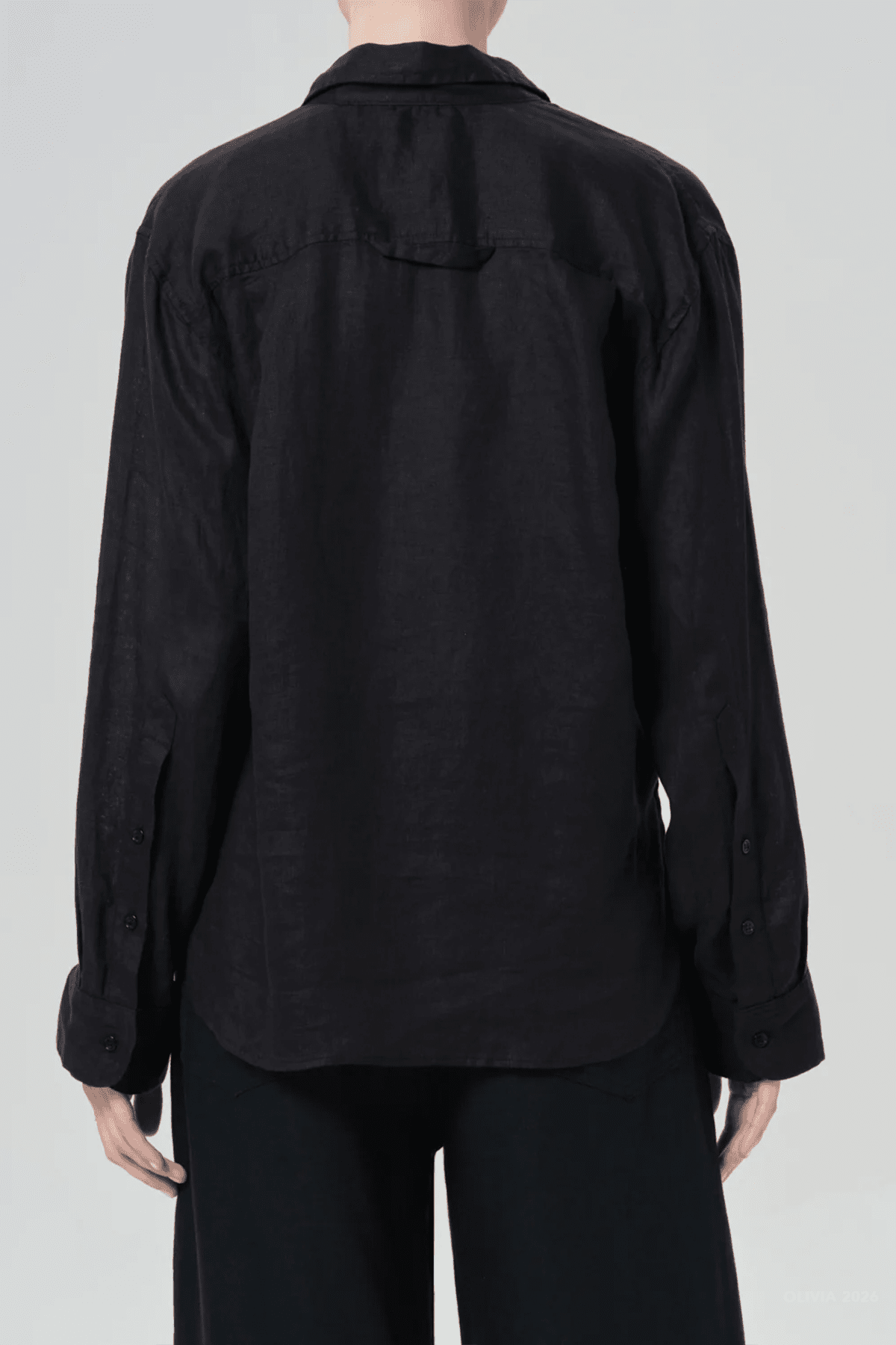 Kayla Shrunken Linen Shirt in Black - shop - olivia.com