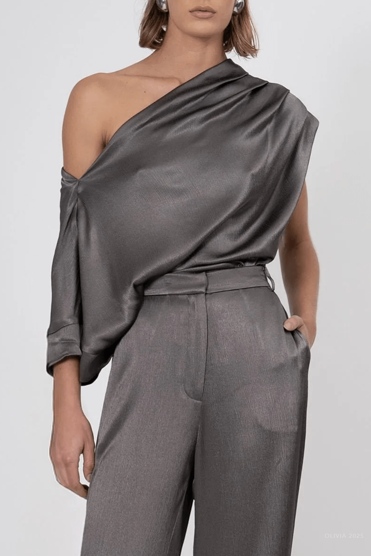 Kenzie Top in Slate - shop - olivia.com