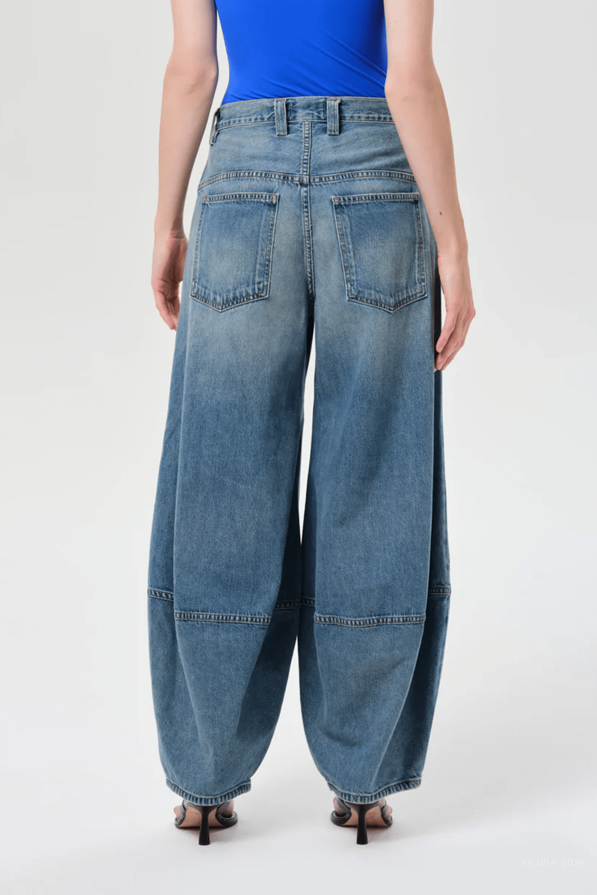 Lantern Jean (Weightless) in Avenue - shop - olivia.com