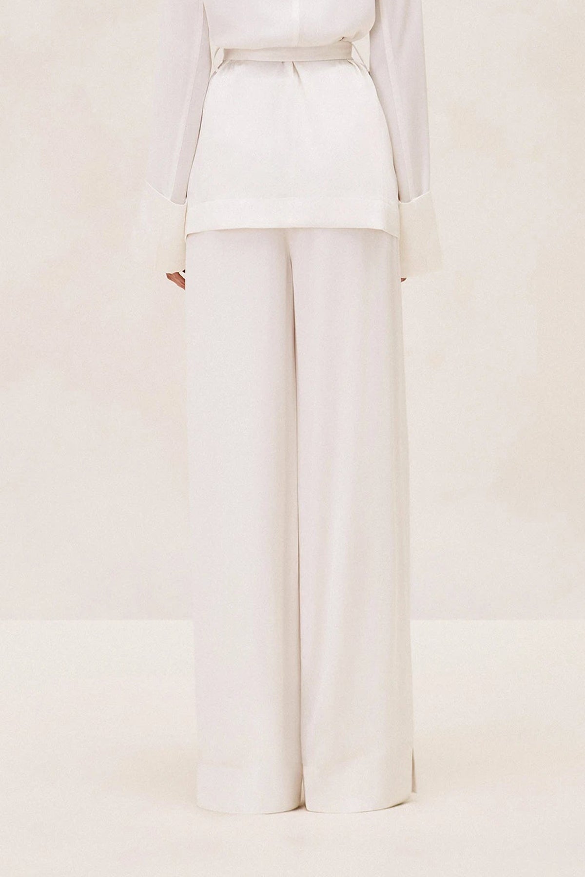 Legacy Wide-Leg Pant in Off-White - shop-olivia.com