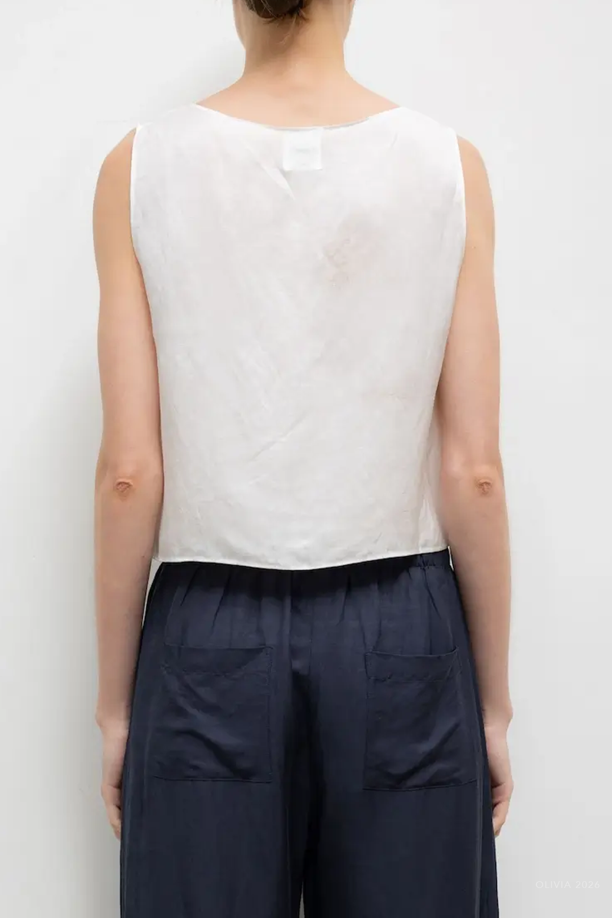 Daniel Crop Sleeveless Crew in Parchment