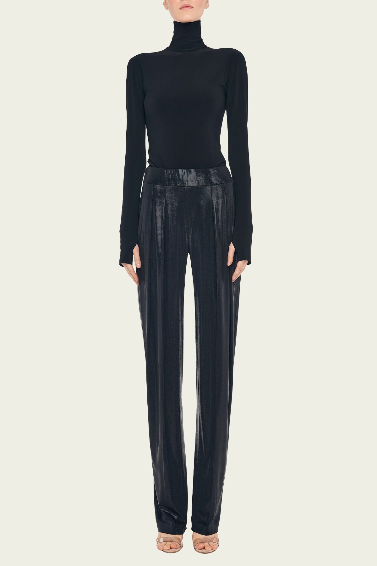 Low Rise Pleated Trouser in Black - shop - olivia.com