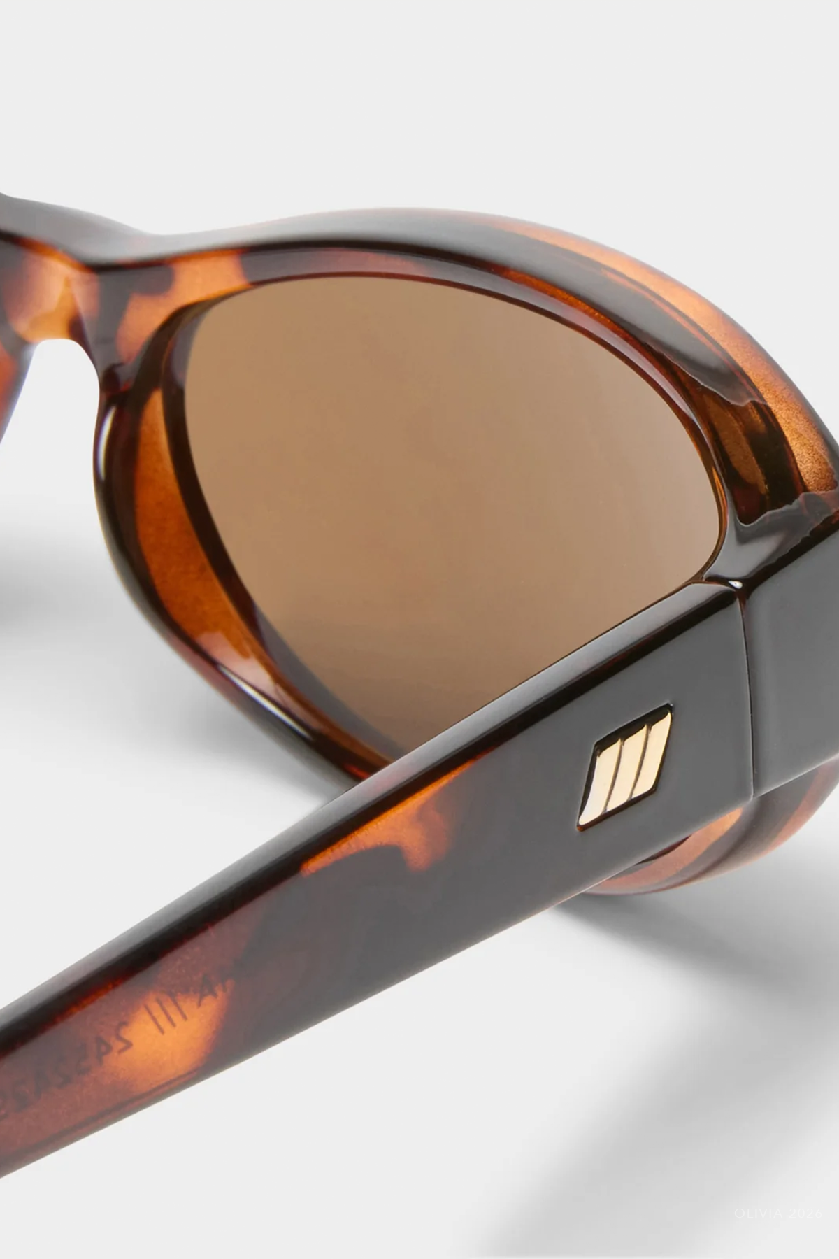 Don't Cha Oval Sunglasses in Tort