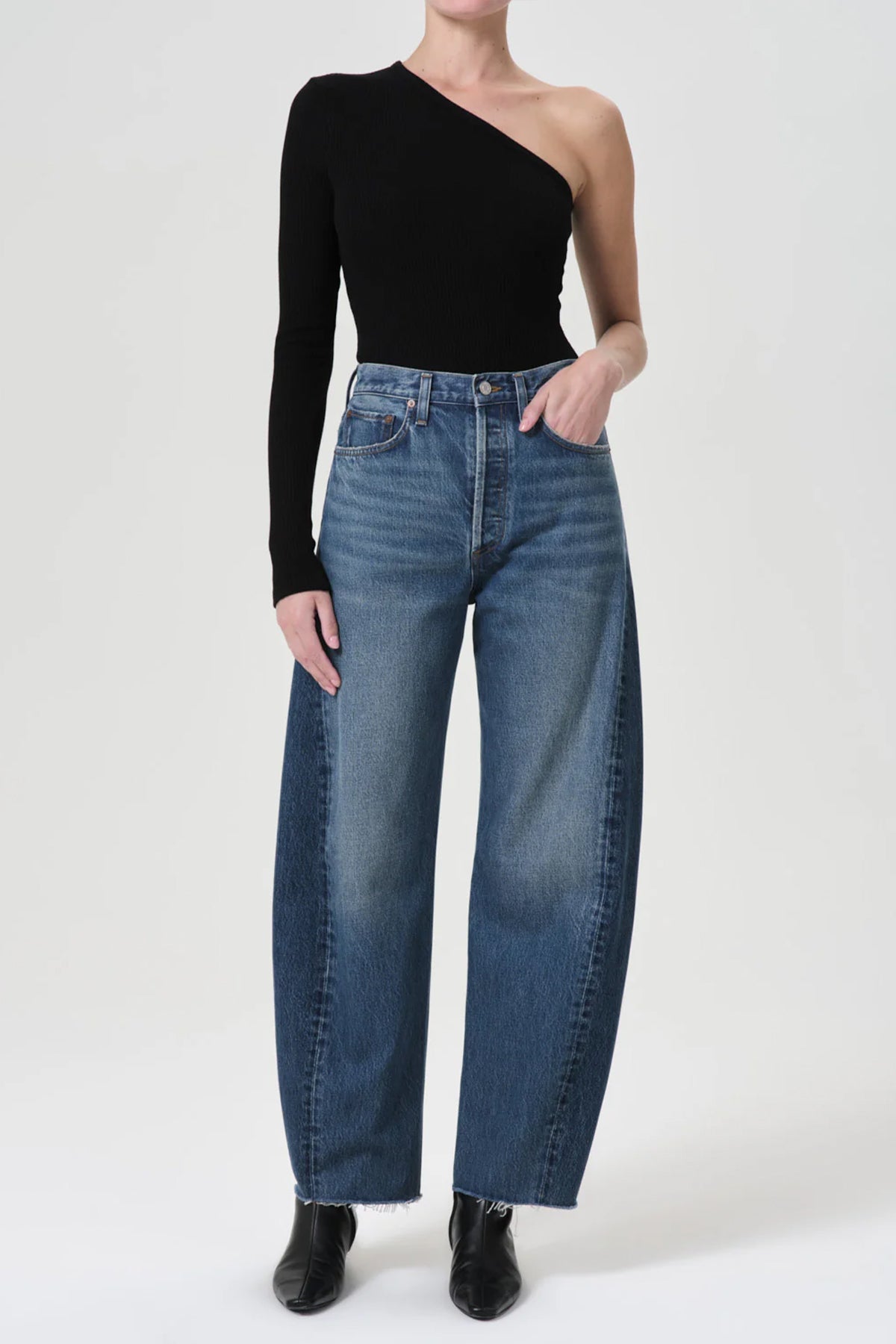 Luna High - Rise Pieced Taper Jean in Split - shop - olivia.com