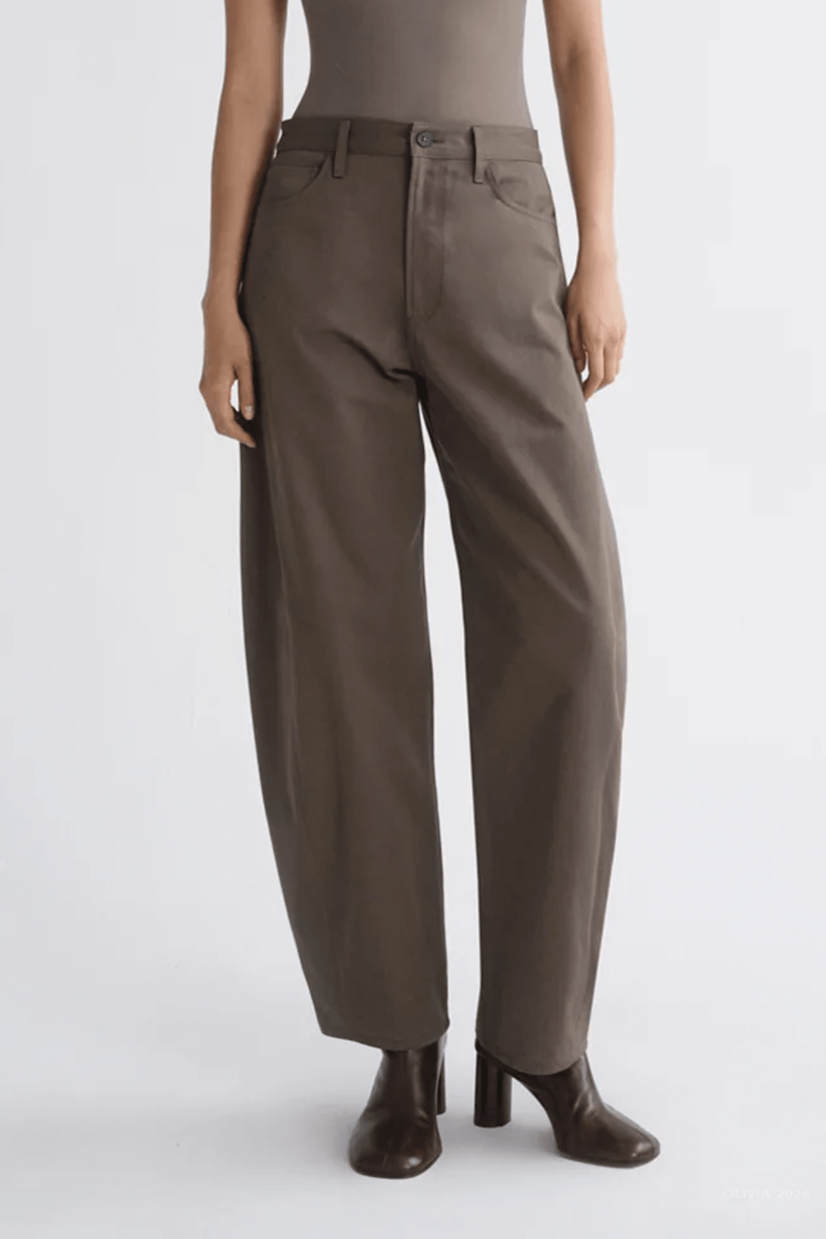 Luna Trouser in Taupe - shop-olivia.com