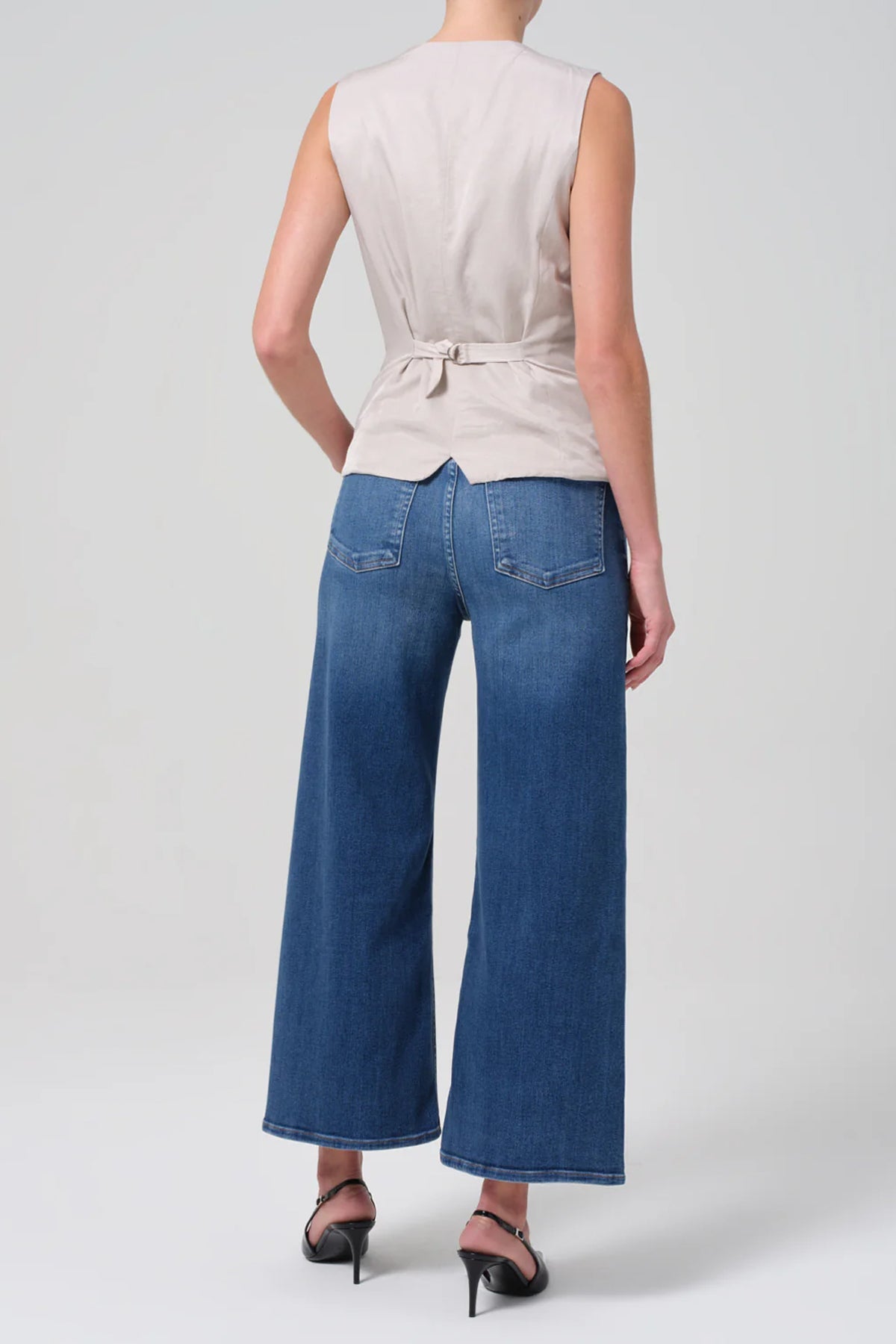 Lyra Wide Leg Crop in Ambry - shop - olivia.com