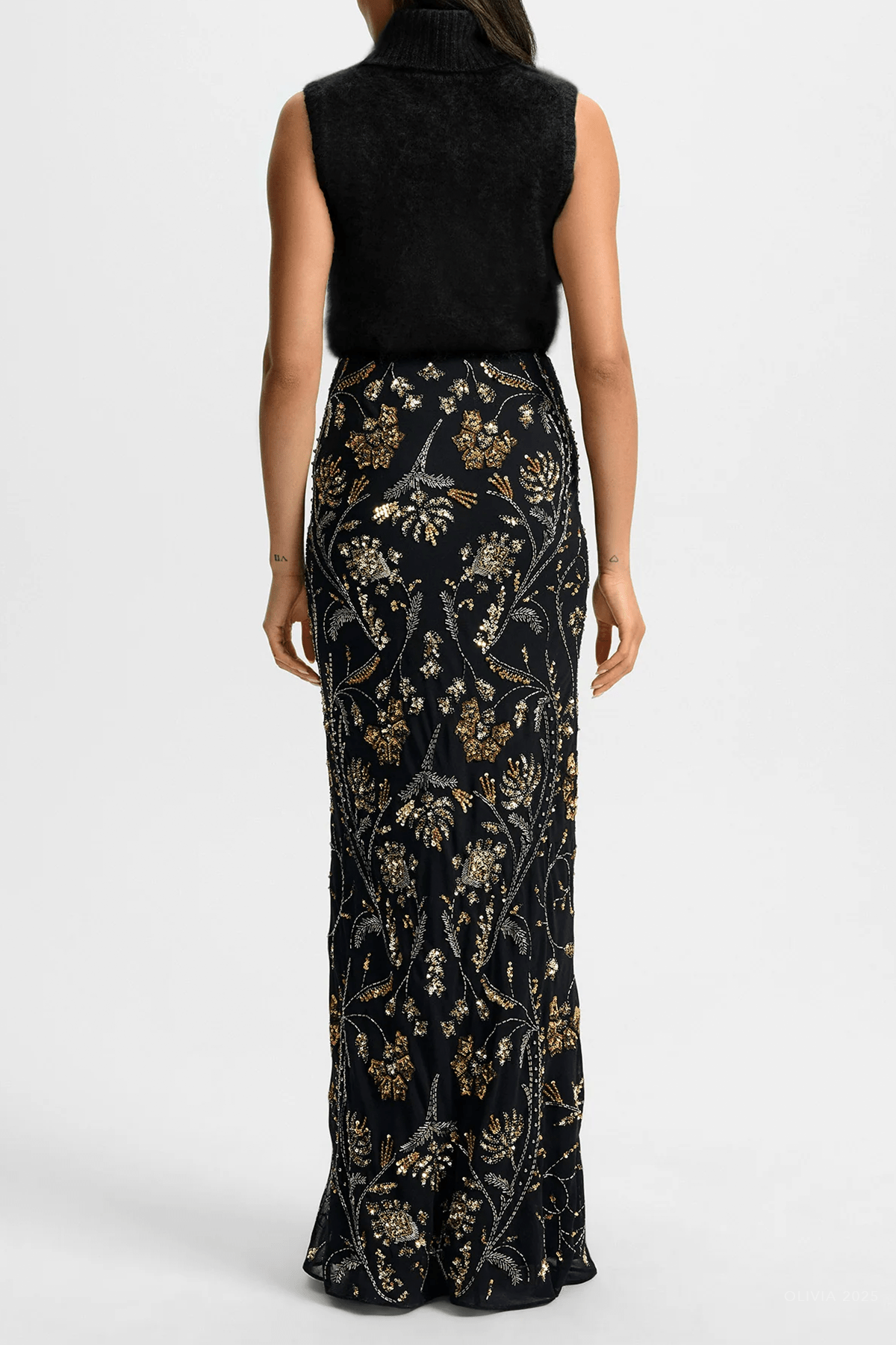 Medina Floral - Embellished Maxi Skirt in Black - shop - olivia.com