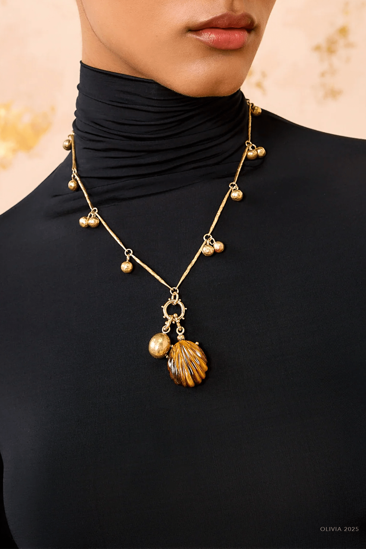 Meja Carved Shell Necklace - shop - olivia.com